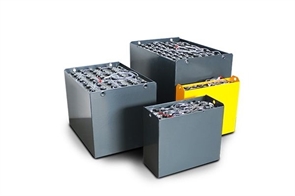 Аккумулятор для тягачей QDD25W свинцово-кислотный 
(Lead-acid battery 3VBS210 35302000003)